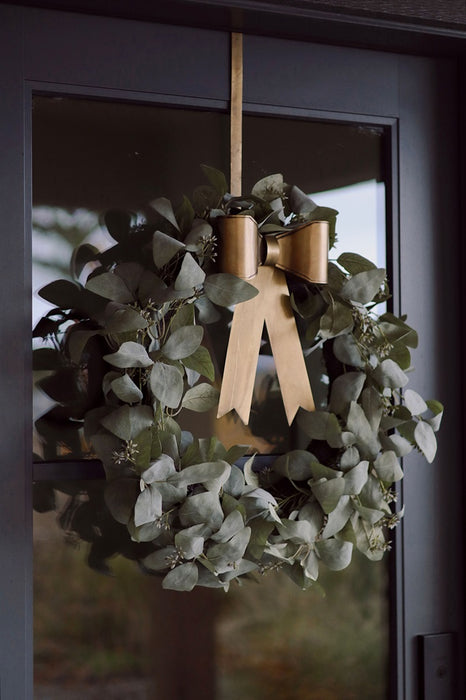 Gilded Bow Wreath Hanger