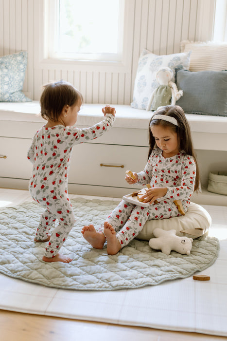 Two Piece Sleep Set - Summer Strawberries (by Solange Pilote)