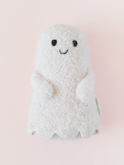 Baby ghost (boo-bloom)