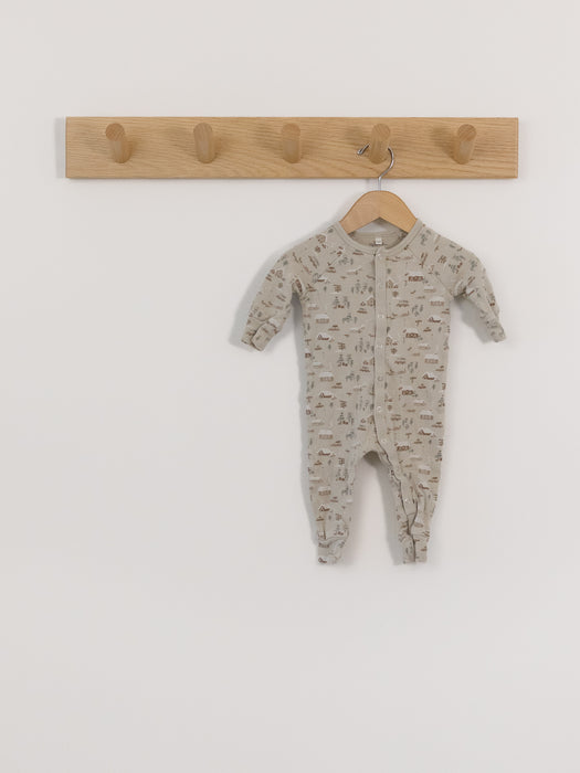 Rylee + Cru | North Pole Sleeper