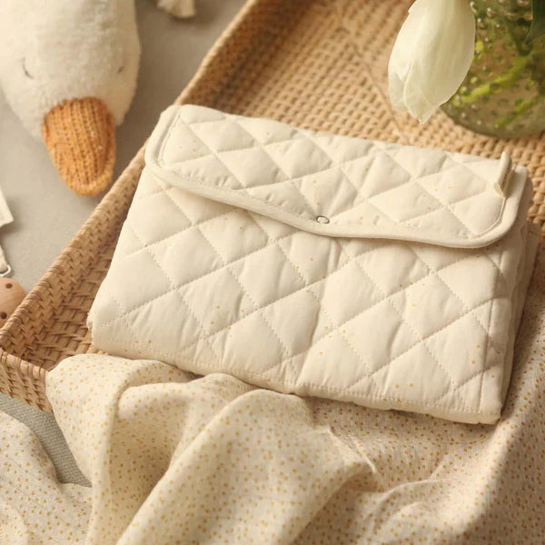 Travel Changing Mat - Wild Chamomile