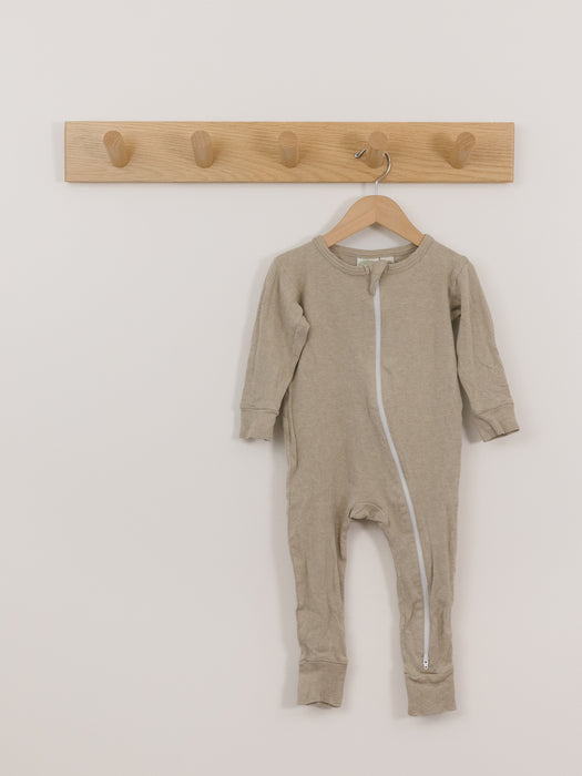 Parade 2-Way Zipper Sleeper || Beige