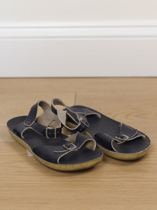 Salt Water Sandals (navy)