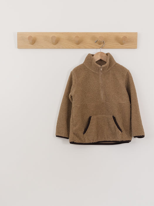Tiny Button Apparel Pullover