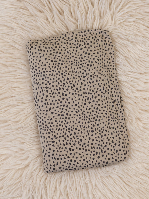 Solly Baby Animal Spots