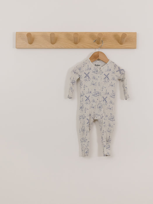 Roobear Spring Storybook Sleeper