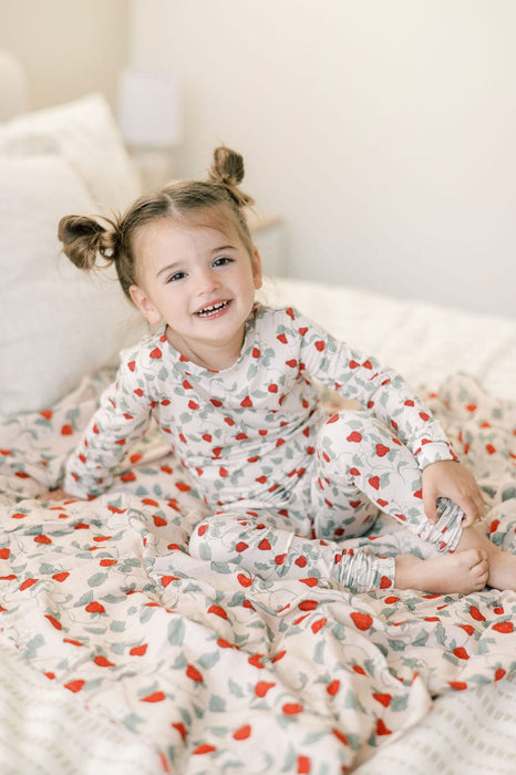 Two Piece Sleep Set - Summer Strawberries (by Solange Pilote)