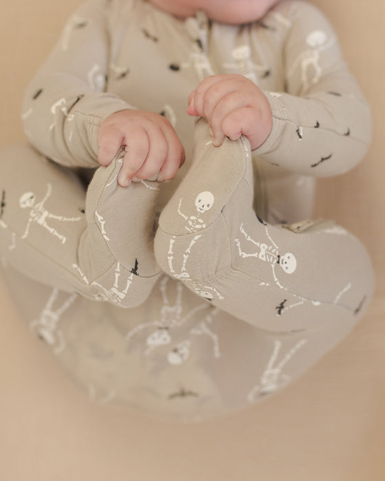 Bamboo Zip Footie || Skeletons