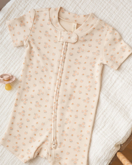 ZIP SHORT SLEEVE SLEEPER STRAWBERRIES - ECRU