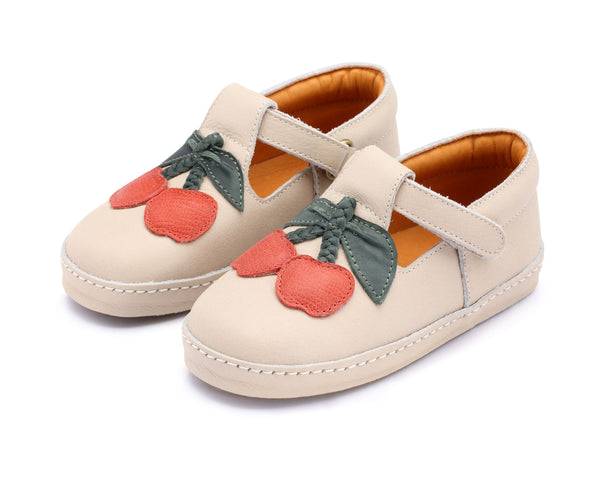 Bowi Cherry Shoes
